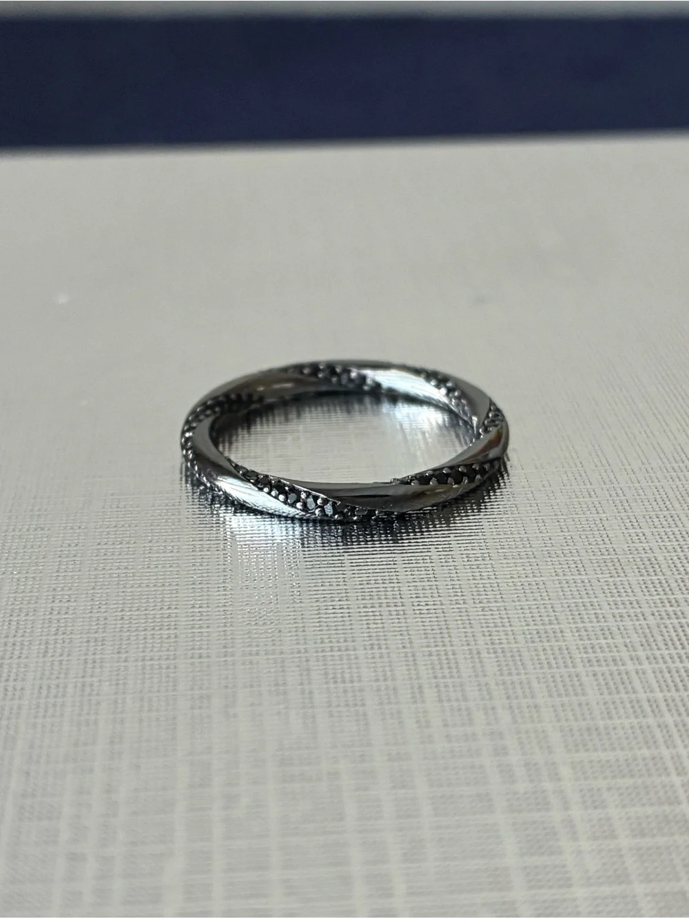 N/A polished twisted