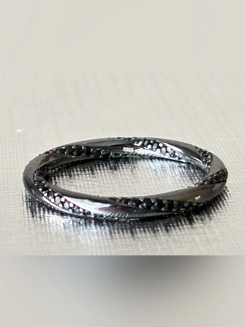 N/A polished twisted