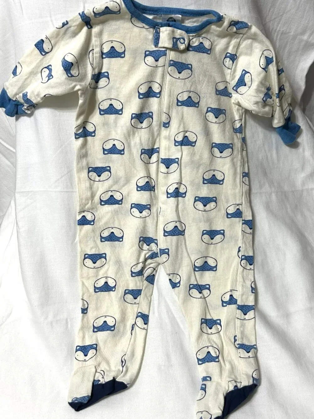 3-6 month Sleepers 3 pieces! Blue Fox Alphabet Zip-up Excellent Condition
