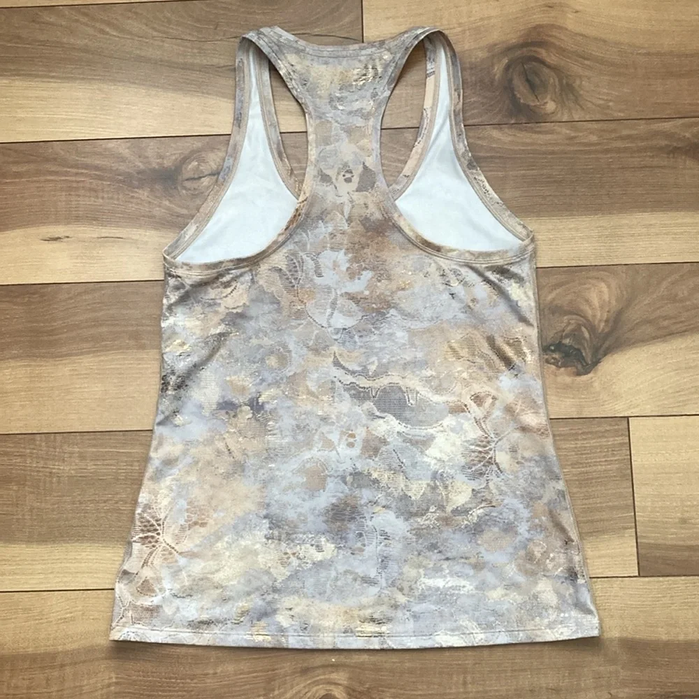 Athleta golded shanti