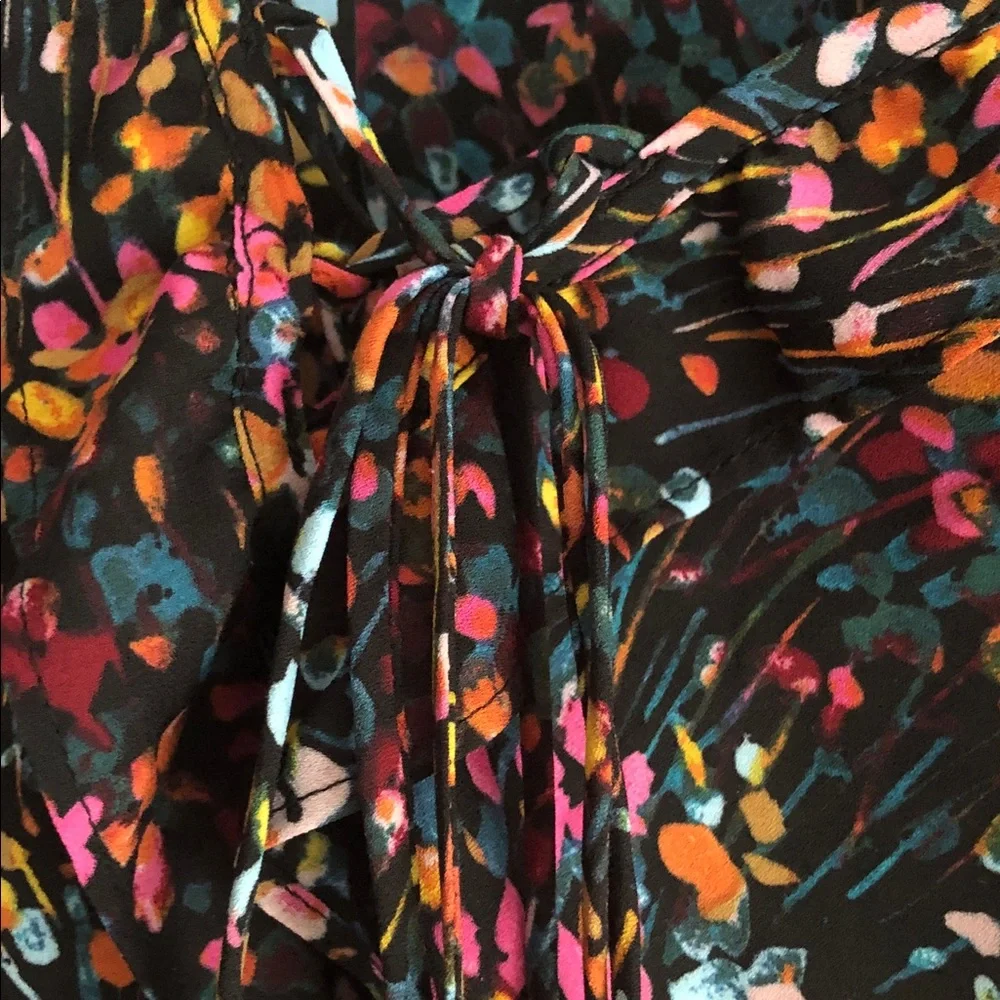 The Pioneer Woman flowy black