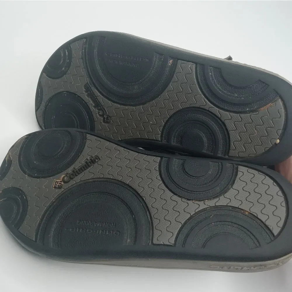 Columbia boys sandals