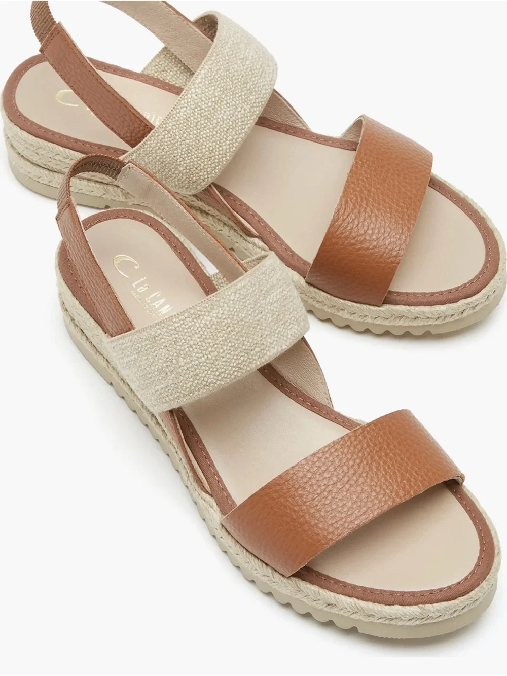 La CANADIENNE stylish two