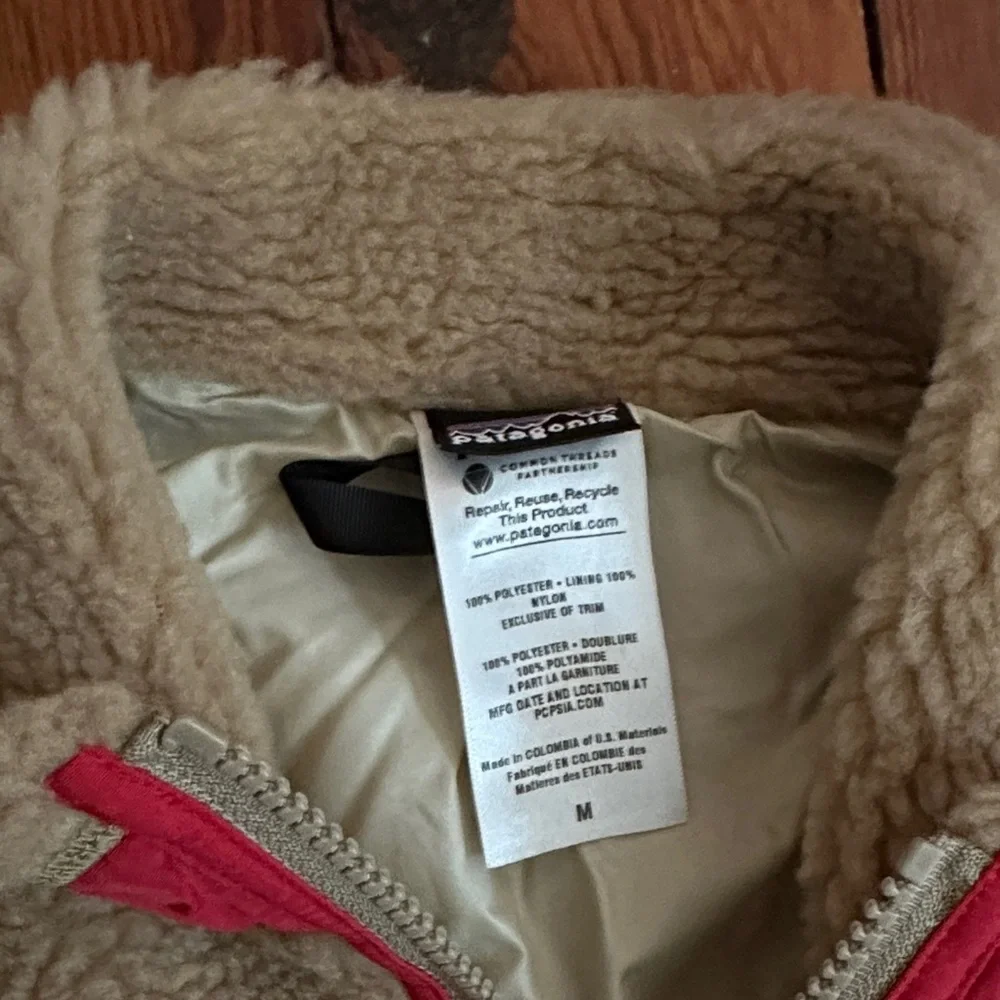 Patagonia fleece red vest