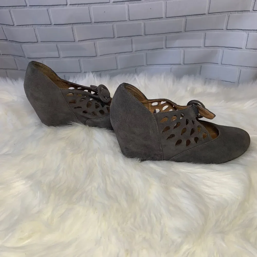 Jeffrey Campbell Torch Suede Wedge Shoes‎ Size 6.5