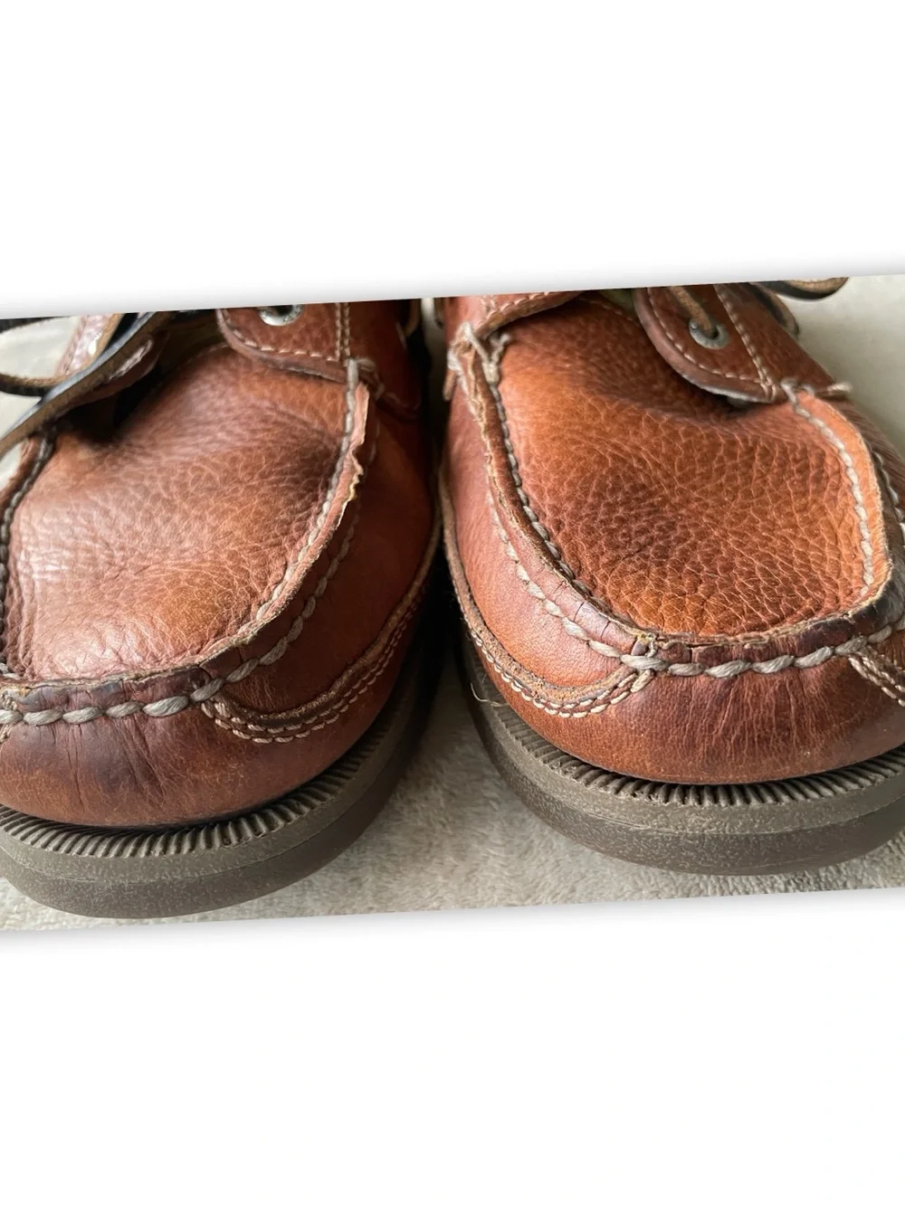 Sperry classic top