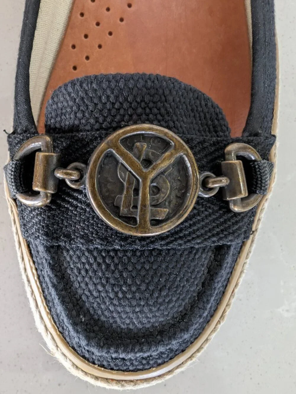 Yves Saint Laurent yves saint