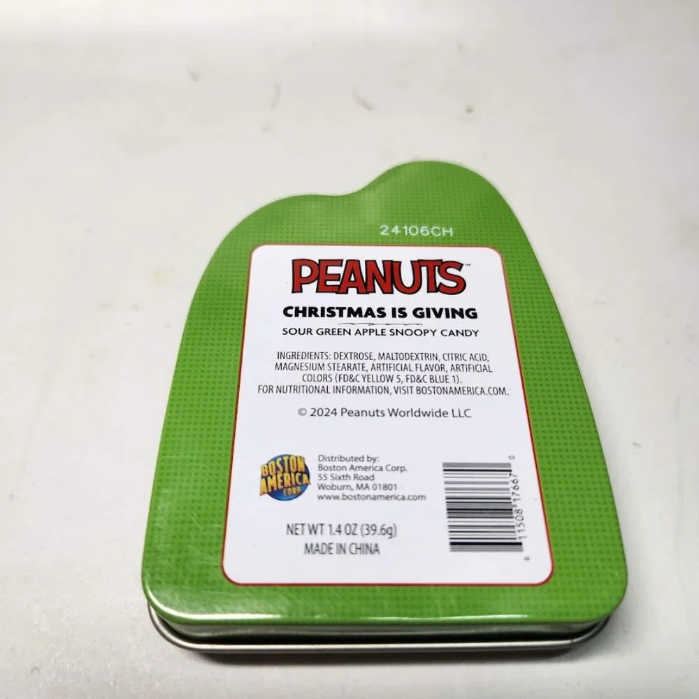 Peanuts snoopy small