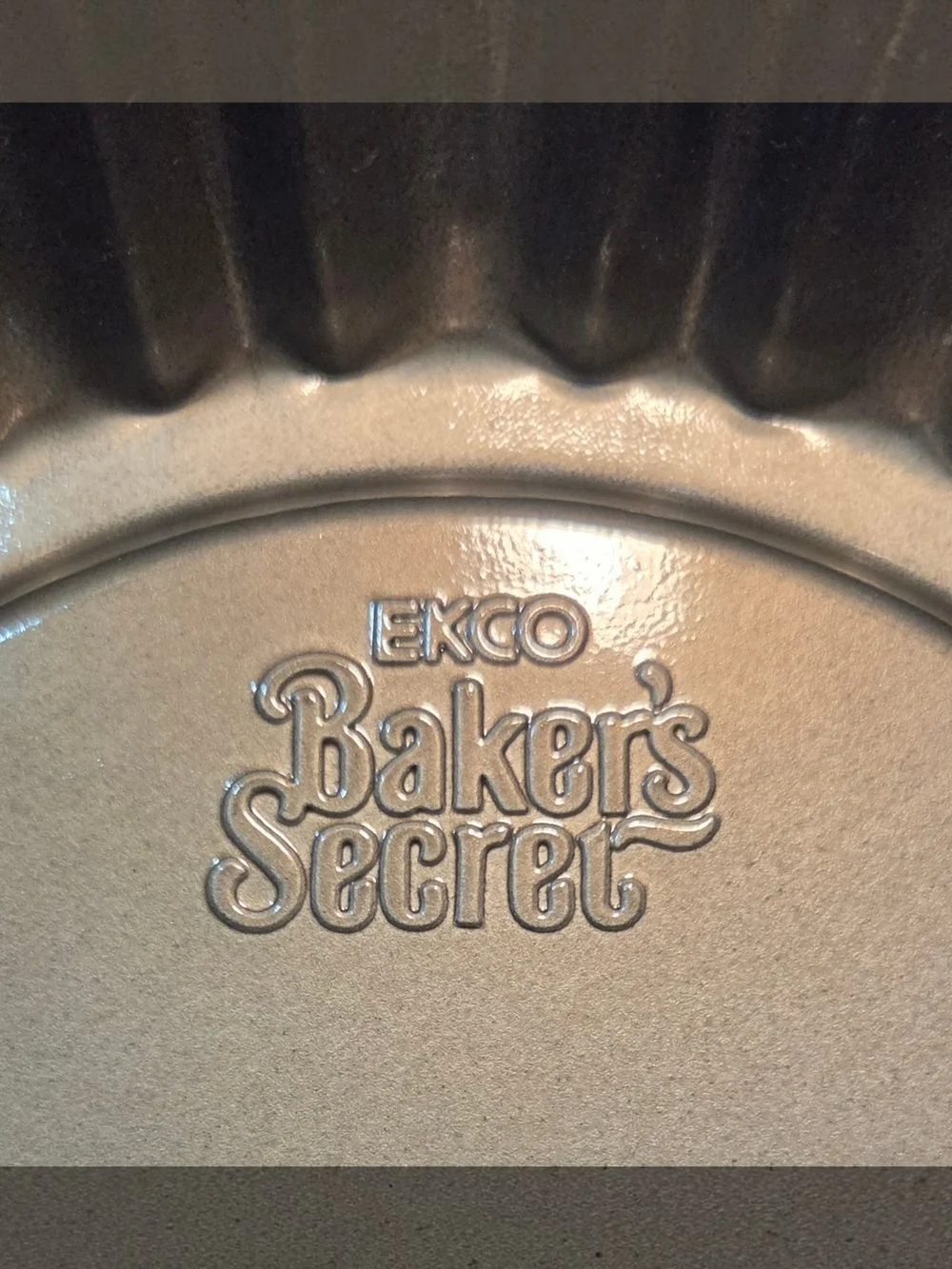 EKCO Bakers Secret add touch