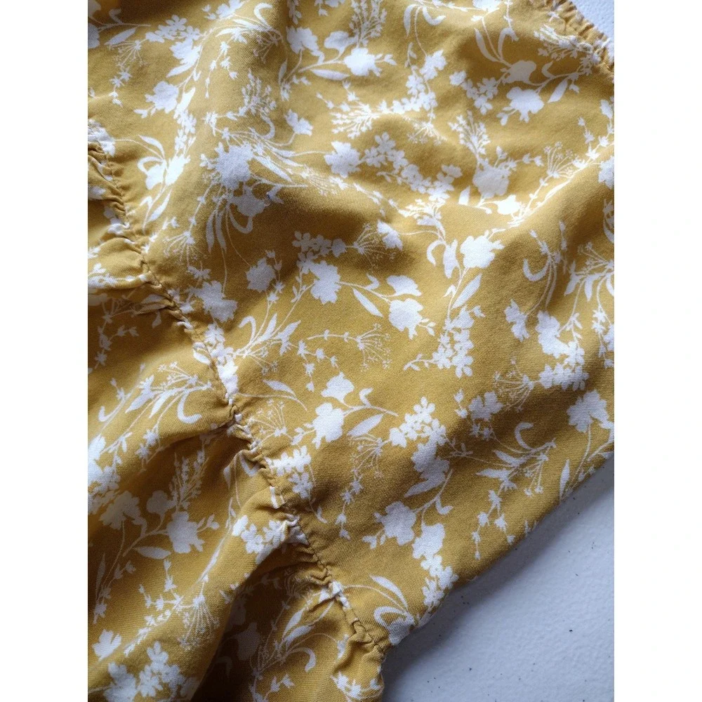 Old Navy‎ Girls Mustard Yellow Floral Smocked Sundress Size L 10-12 Sleeveless