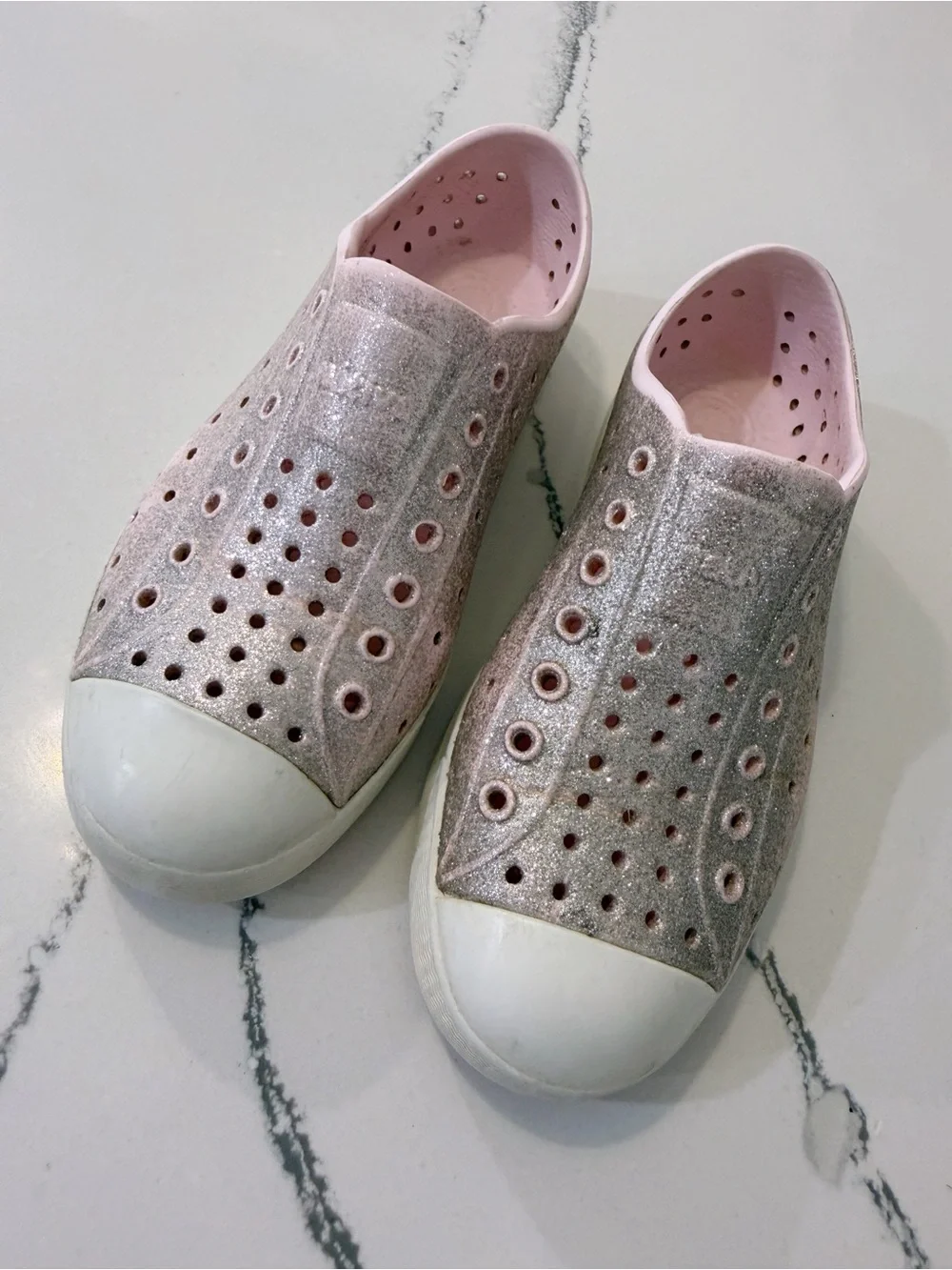 Native Glitter Pink Kids Water Shoes