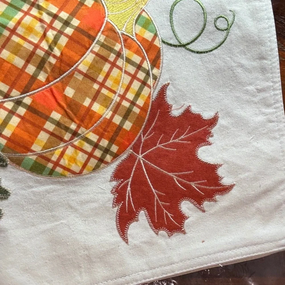 Harvest material applique may