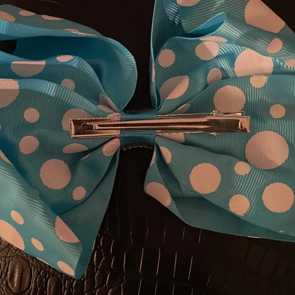 N/A bow rhinestones
