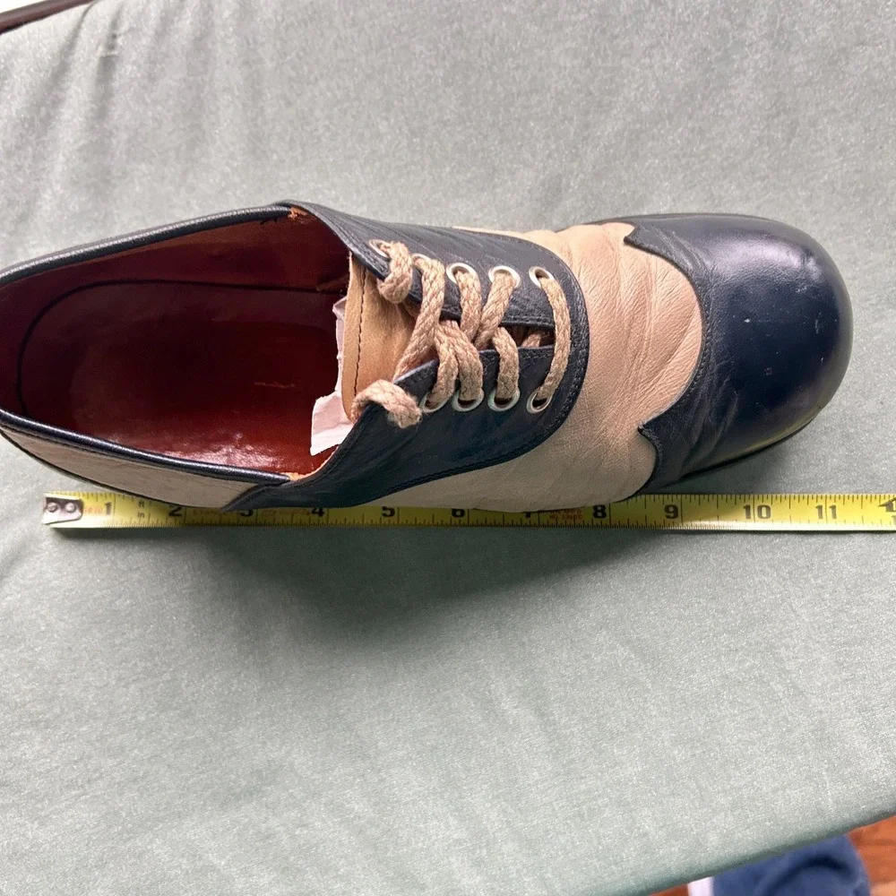 The Unbranded Brand late 60