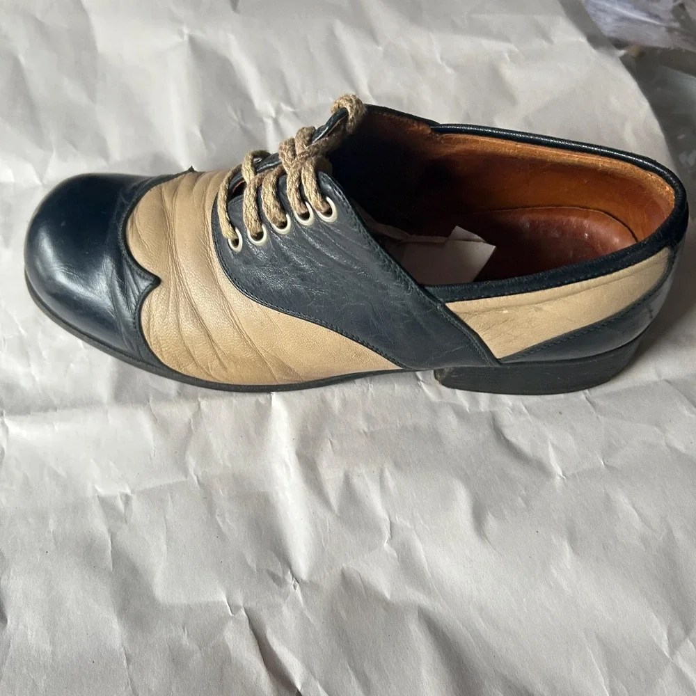 The Unbranded Brand late 60