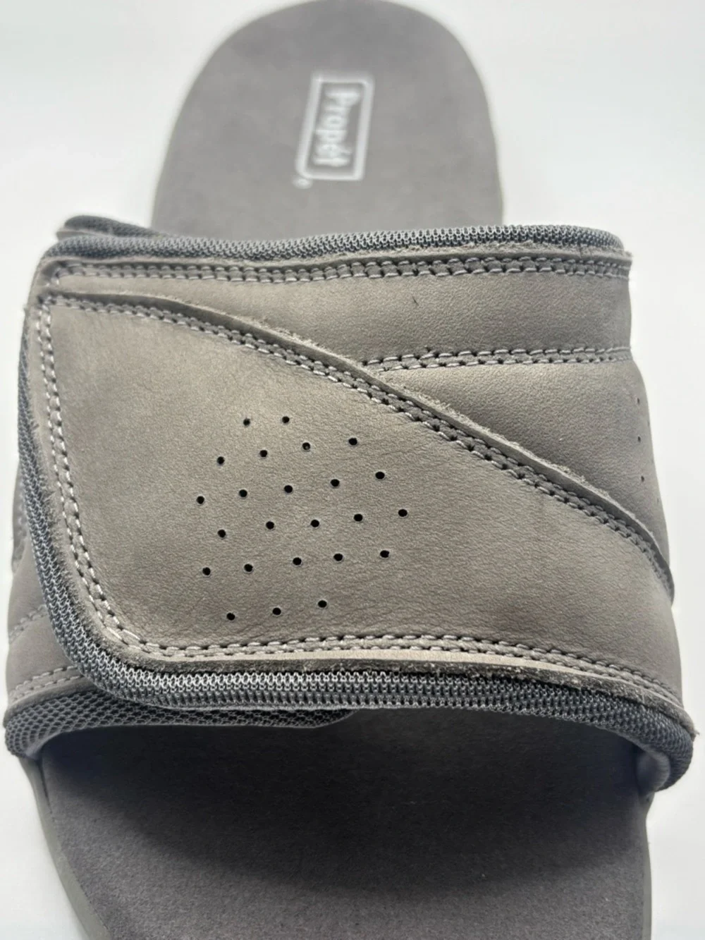 Propet sandal features