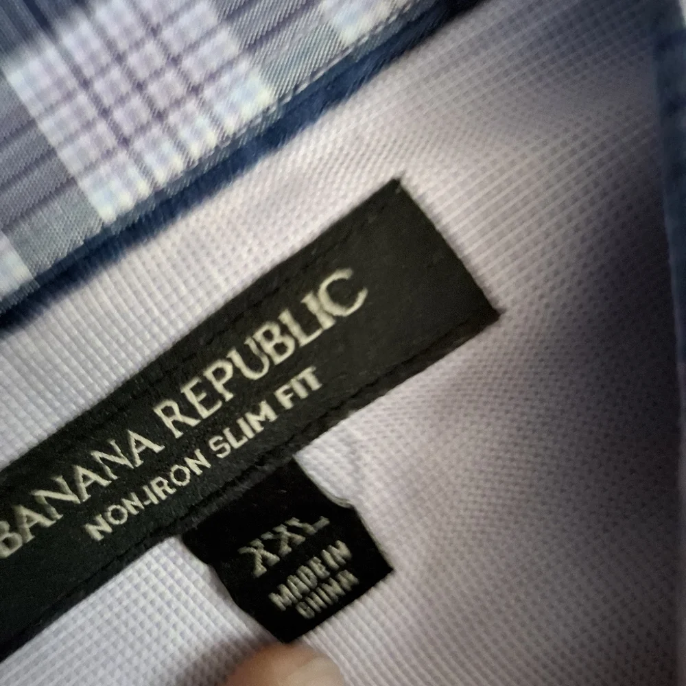 Banana Republic see photos