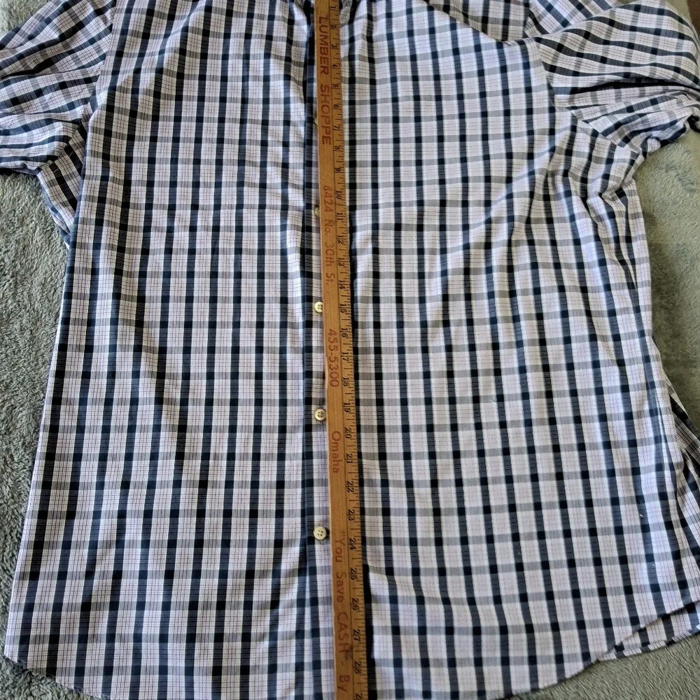 Banana Republic see photos