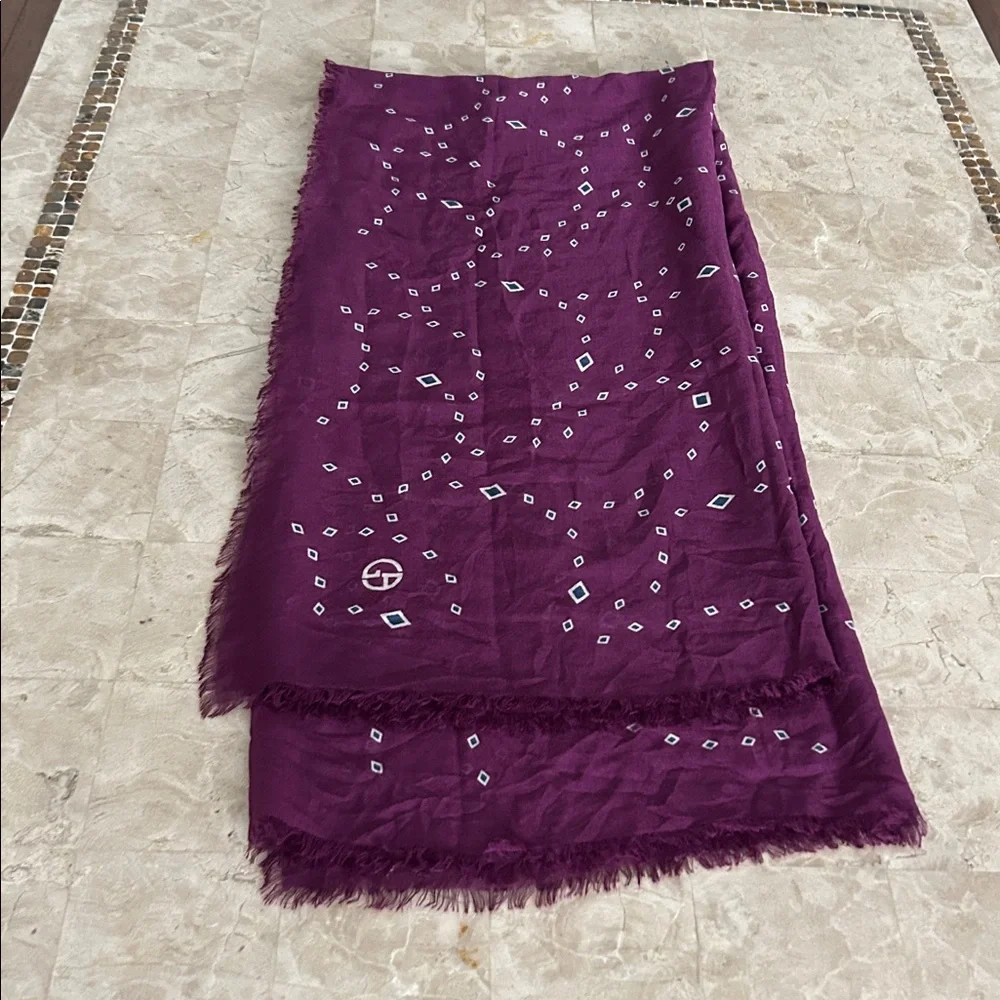 Giorgio Armani‎ Silk Printed scarf prominent circular logo pattern in corner