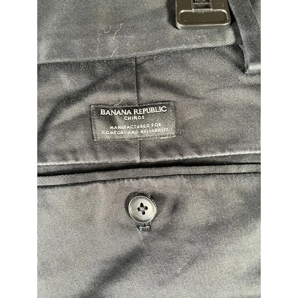Banana Republic these banana