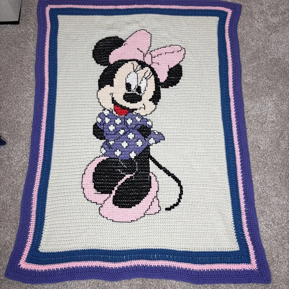 Vtg Handmade Minnie‎ Mouse Afghan Crochet Pink Bow Nursery Crib Blanket 56x40