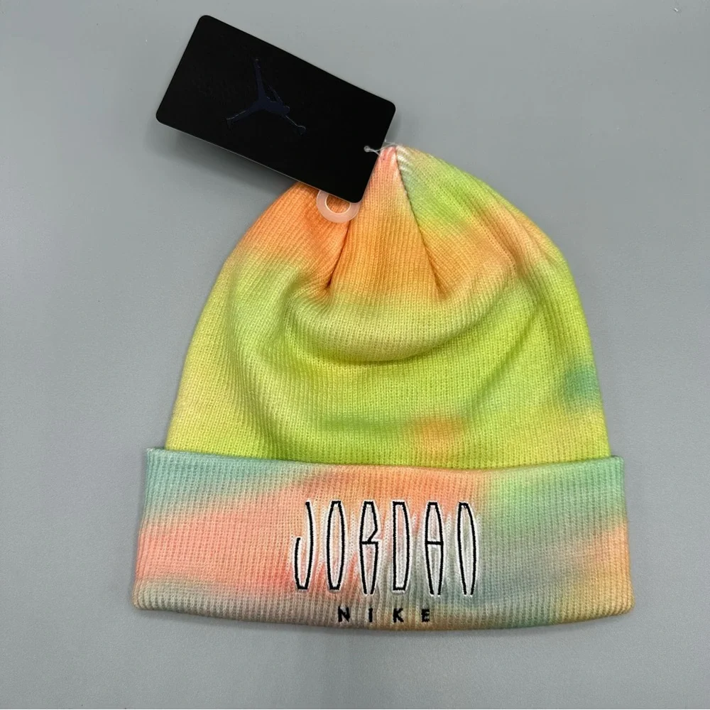 Nike Jordan Tie Dye Knit Warm Beanie Hat Boys Size 8/20 Orange Green