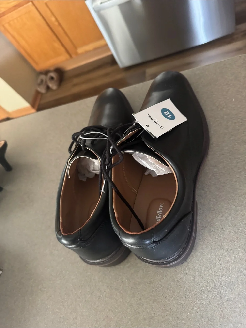 Goodfellow & Co polished black