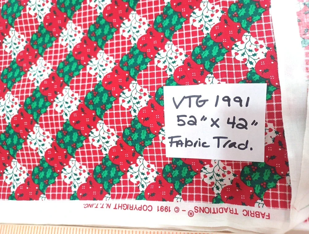 VTG Fabric Trad. Holly Red Green Holiday Sewing Craft Fabric 1 Pc 52