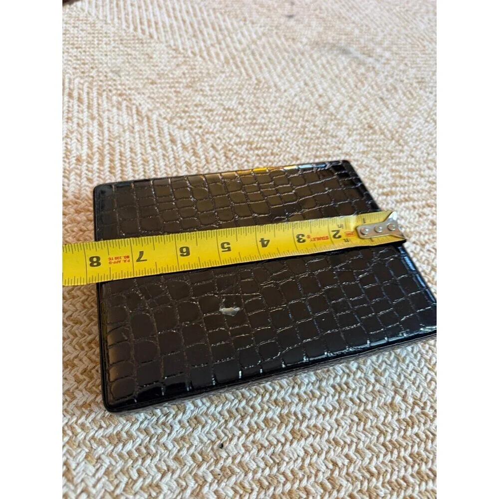 N/A black croc