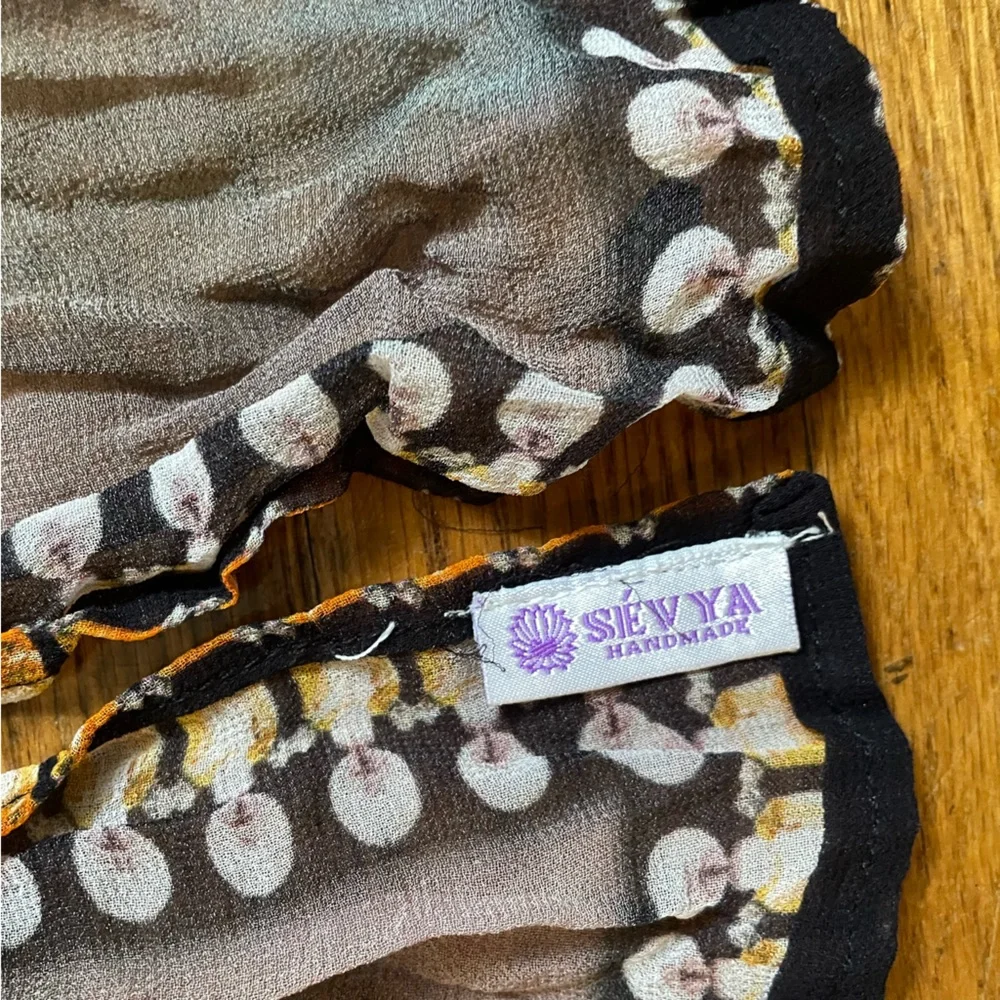 Sévya handmade brown