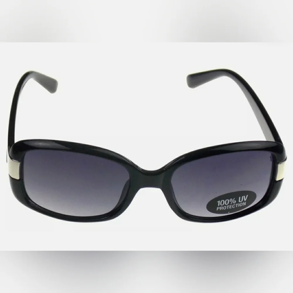 Liz Claiborne stylish black