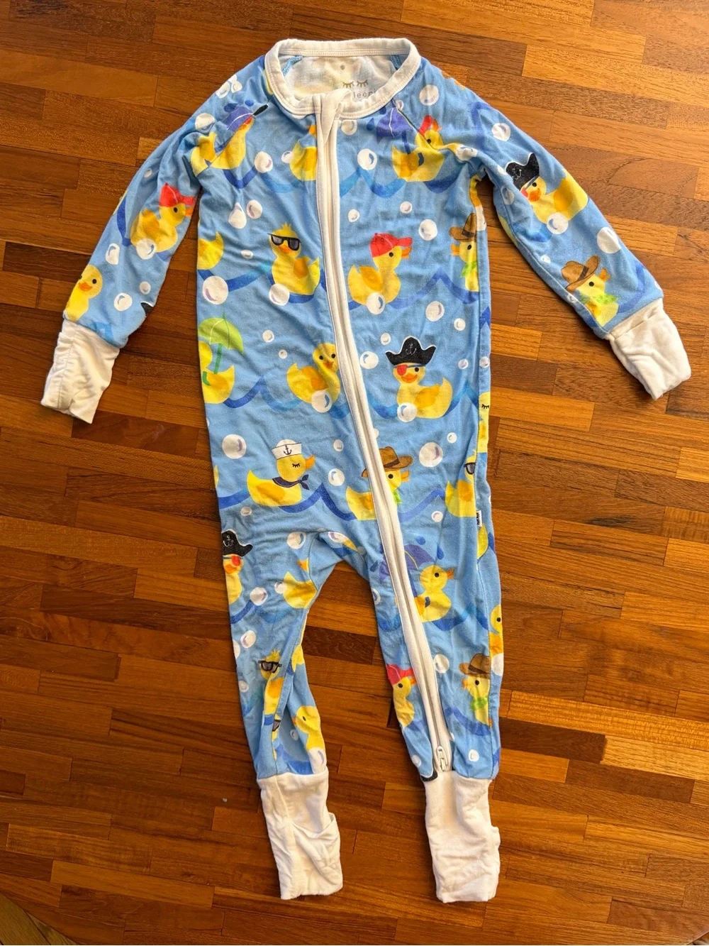 Lot of Little Sleepies 6-12 mo zippies