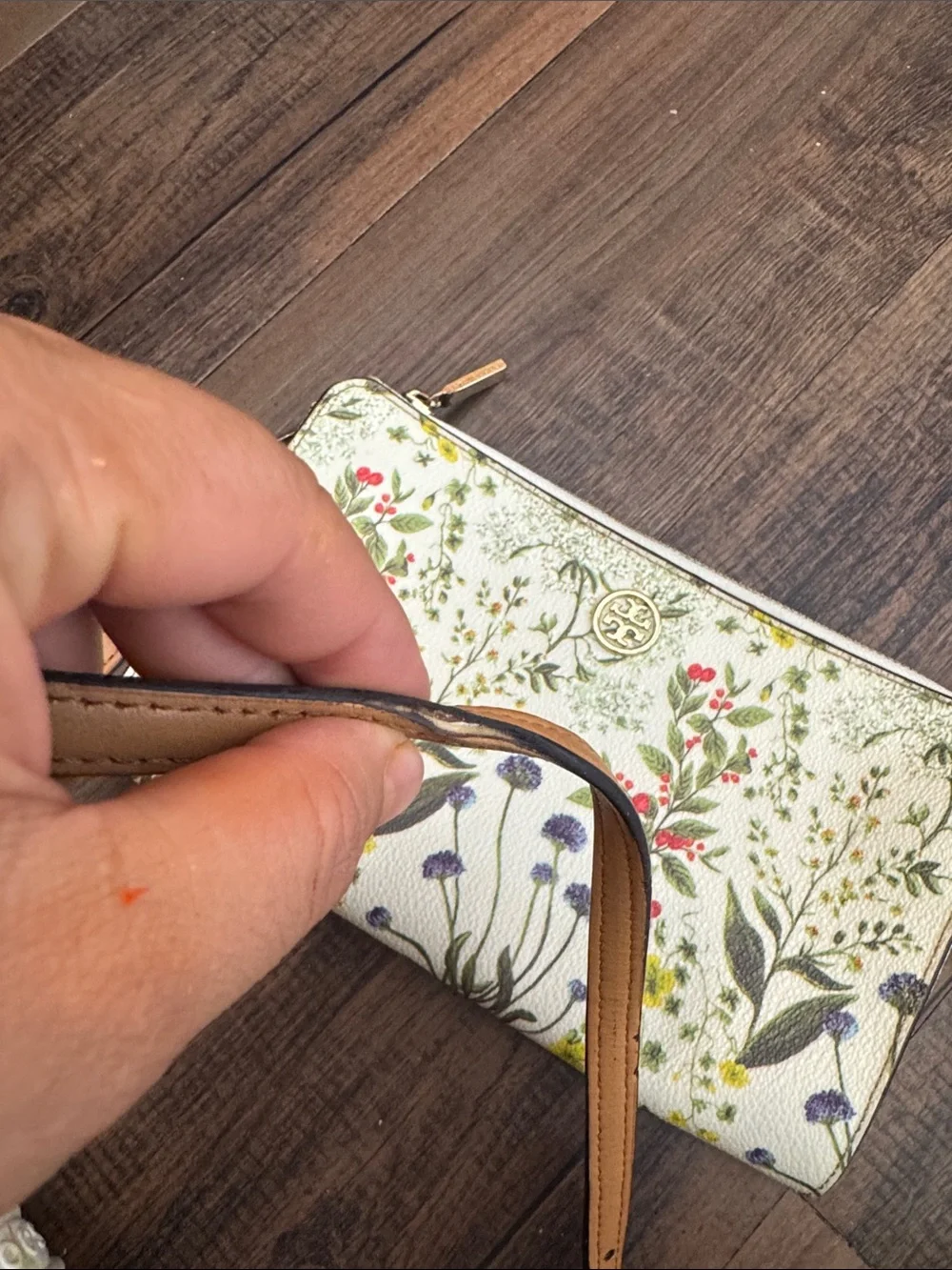 Tory Burch tory burch