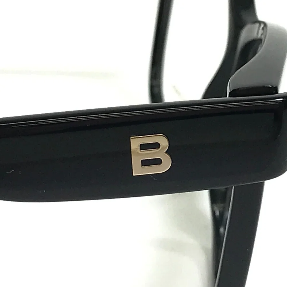 Balenciaga demo lenses