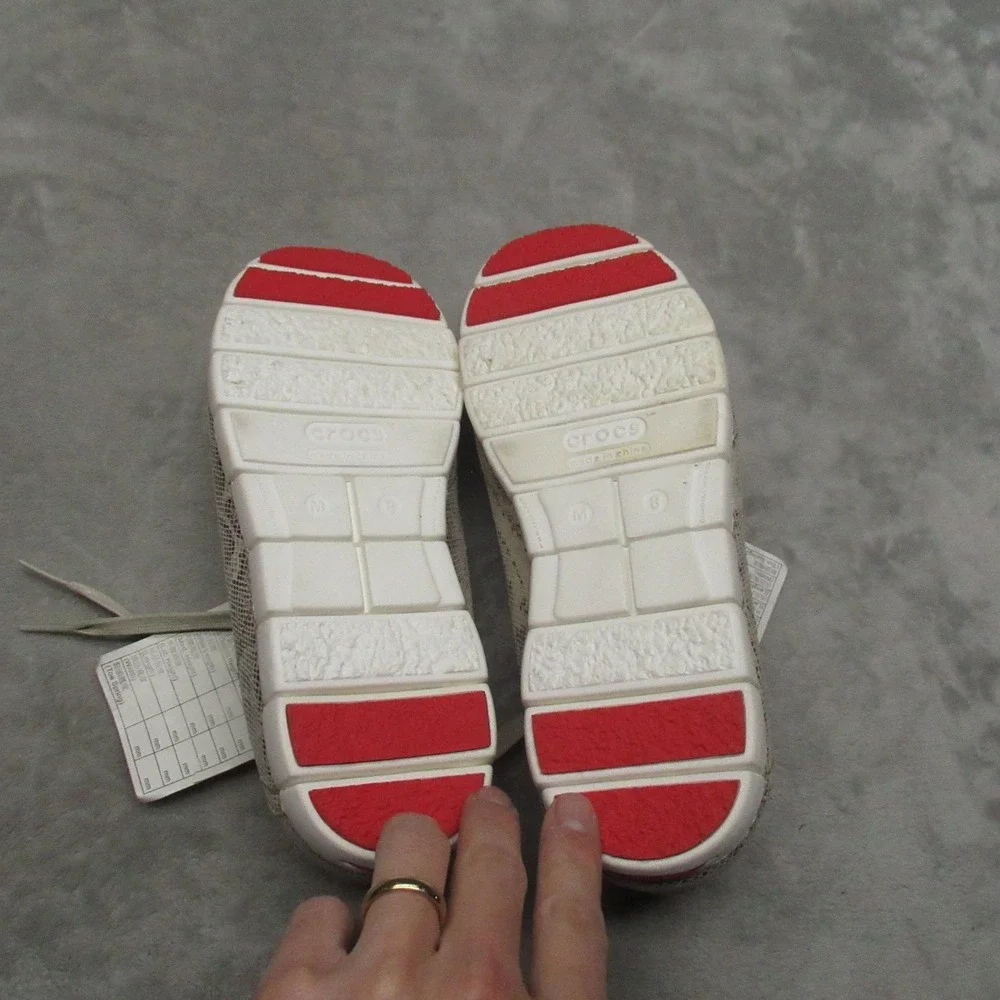 CROCS design style lace