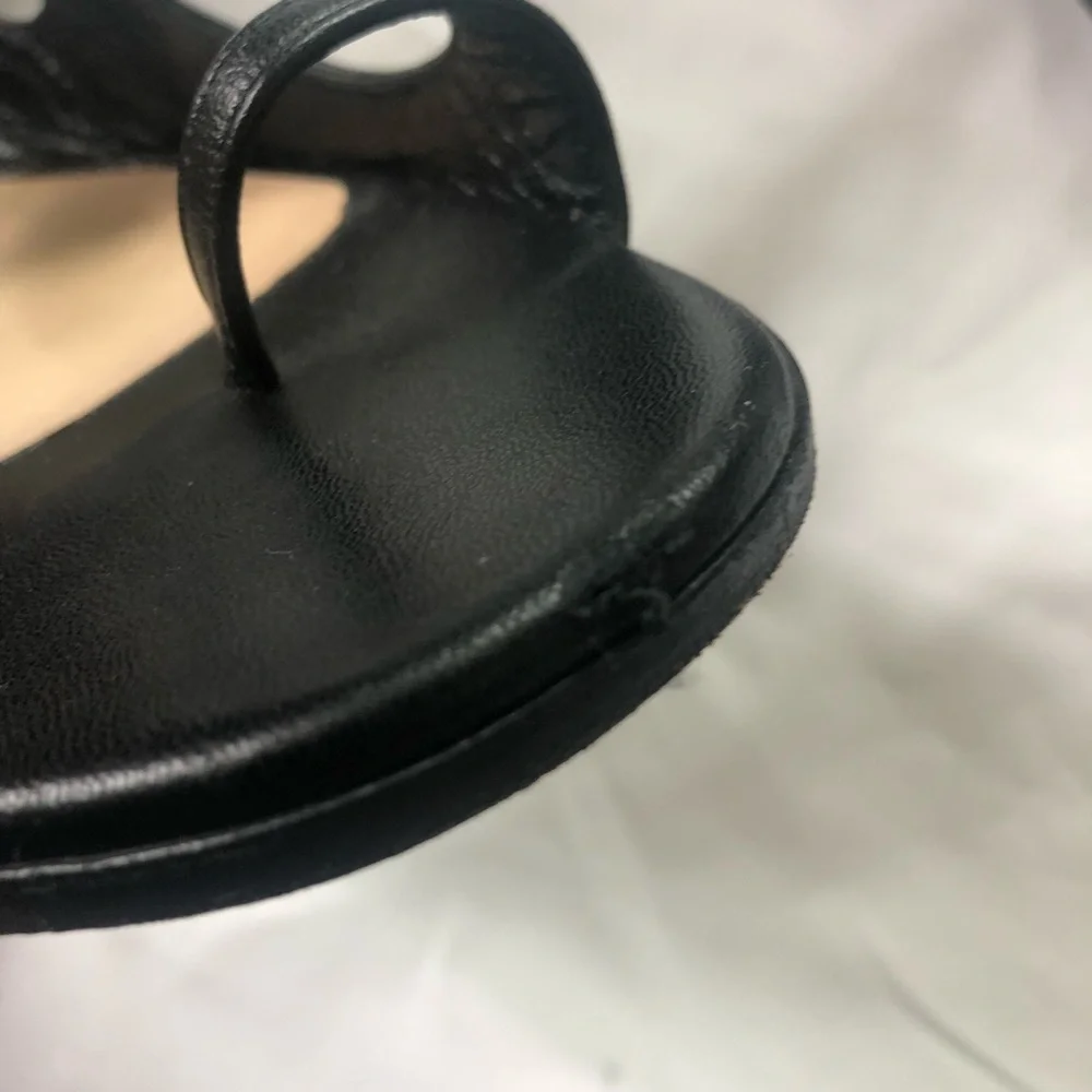 Christian Louboutin see pictures