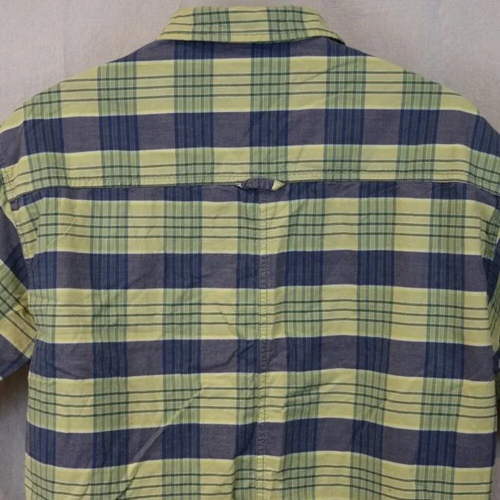 The North Face A5 Series Green Plaid Short-Sleeve Hiking Shirt Medium