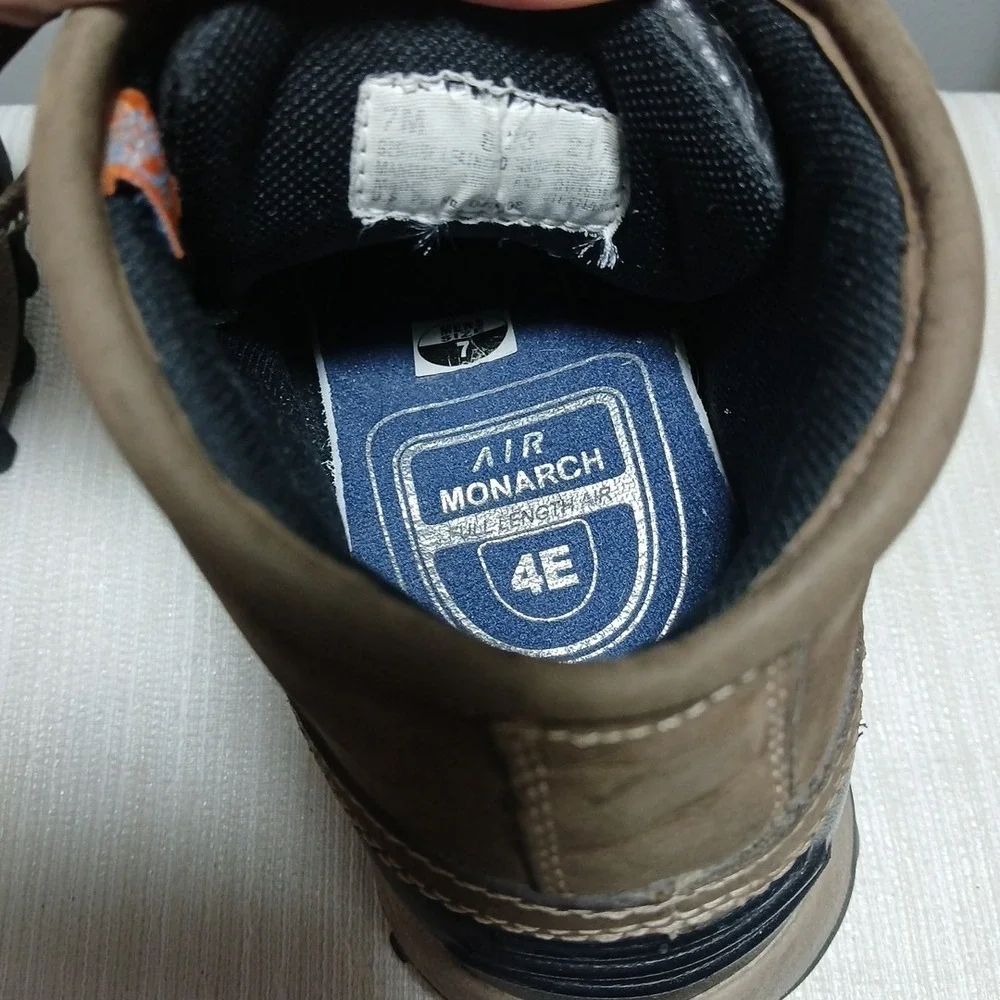 Timberland Men's Sz 7 Leather Waterproof Duck‎ Boot Used barn chore outdoor