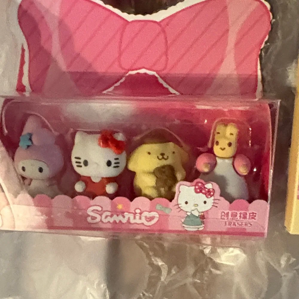 Hello Kitty hello kitty