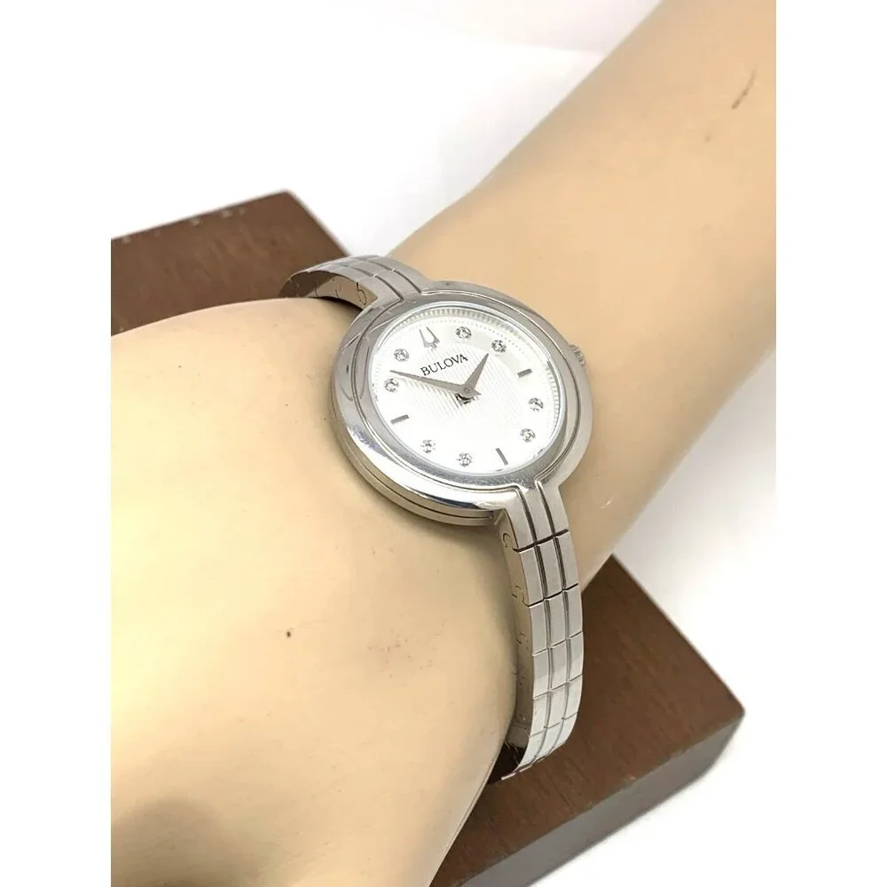 Bulova please band