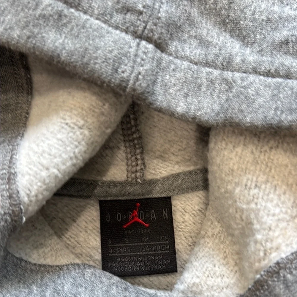 Nike this sweatshirt