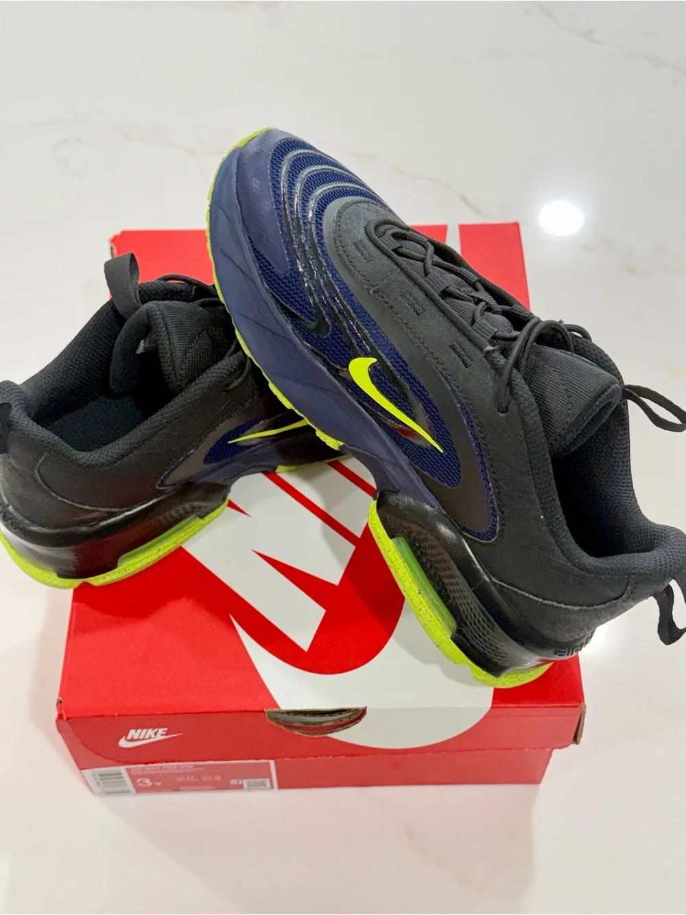 Nike Air Max Fire PS Blackened Blue Volt Sneakers Size 3Y Youth EUC w/ Box