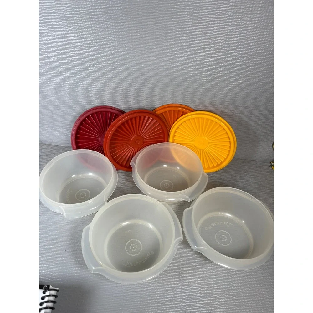 Tupperware vintage wonderlier
