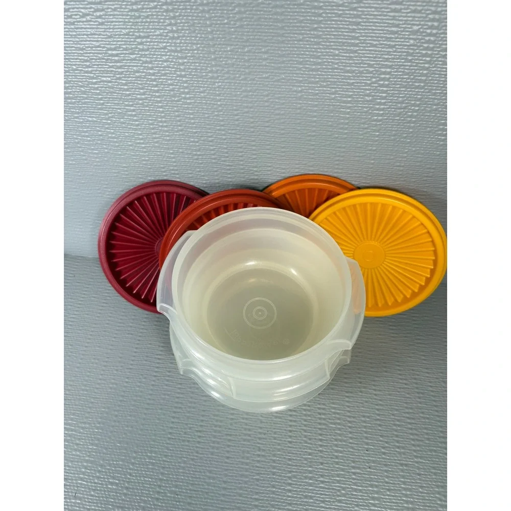 Tupperware vintage wonderlier