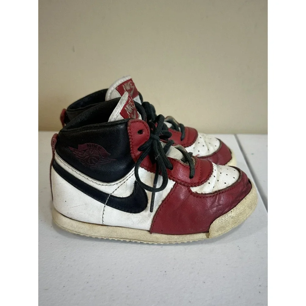 Original‎ 1985 Nike Jordan 1 Toddler Size 6 1/2 (850810 Pd)