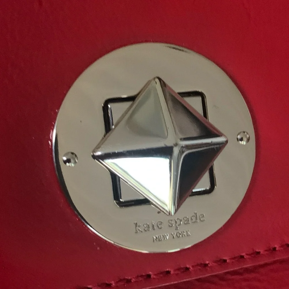 kate spade excellent pre
