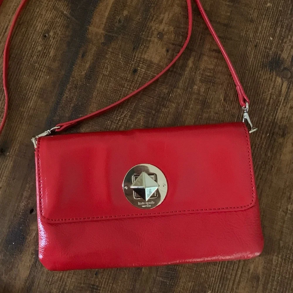 kate spade excellent pre