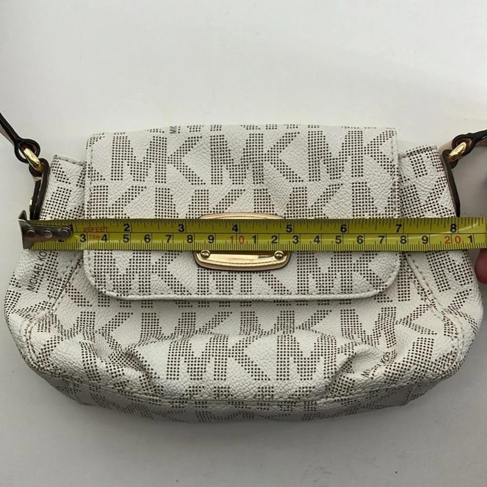 Michael Kors very clean
