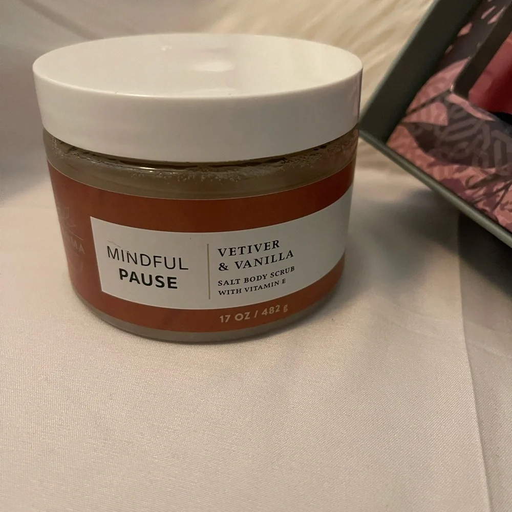 N/A indulge luxurious