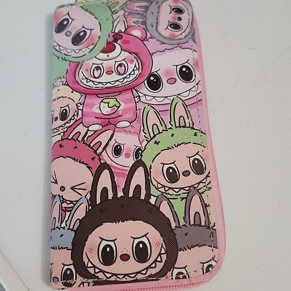 Source Unknown vibrant wallet